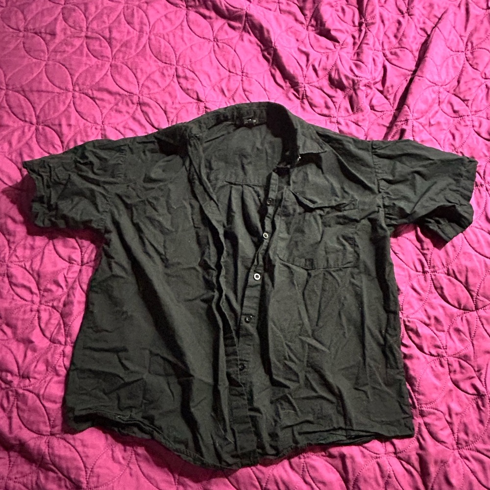 Forever 21 Short Sleeve Button Up